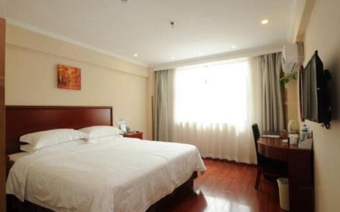 GreenTree Inn Anhui Yaohai District MingGuang Road Bus Station Express Hotel