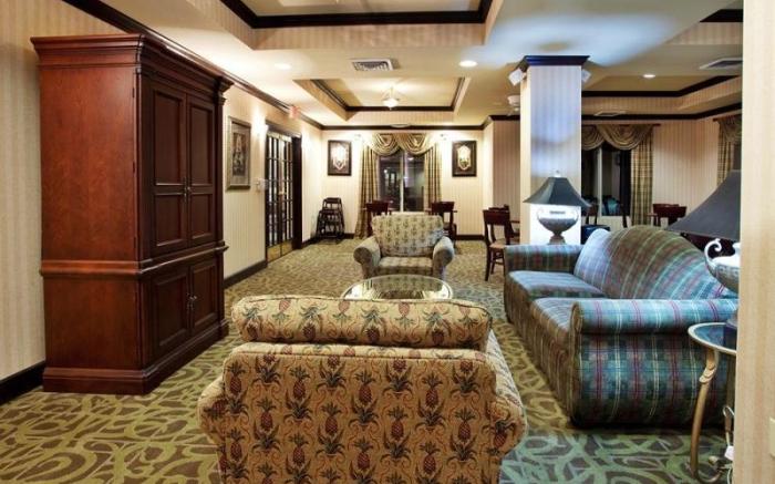 Holiday Inn Express Hotel & Suites West Monroe By IHG