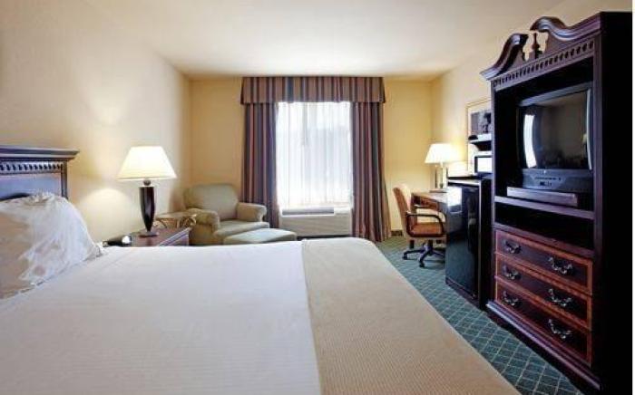Holiday Inn Express Hotel & Suites West Monroe By IHG