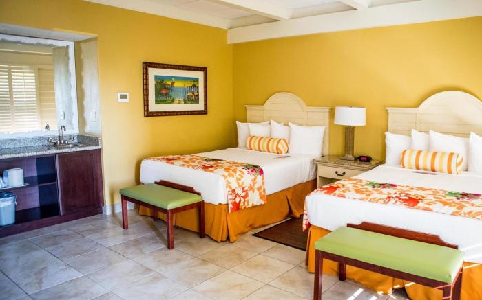 Best Western Plus Yacht Harbor Inn