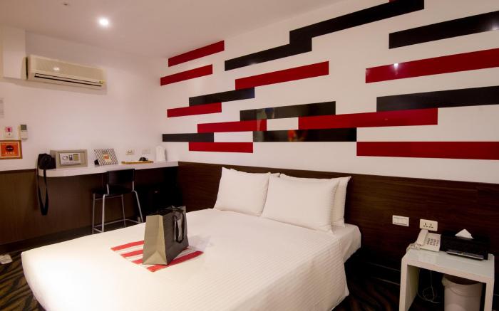 Global Realm Boutique Hotel