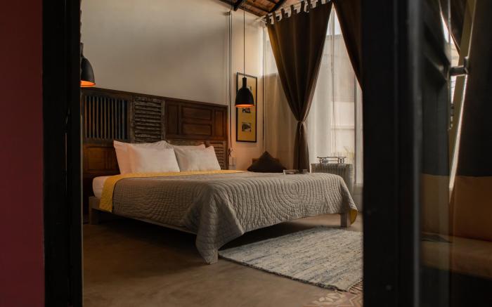 Banyan Boutique by 5H