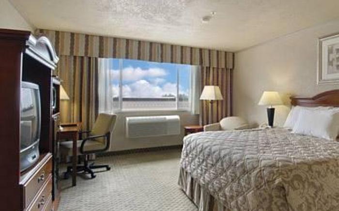 Holiday Inn Tacoma Mall By IHG