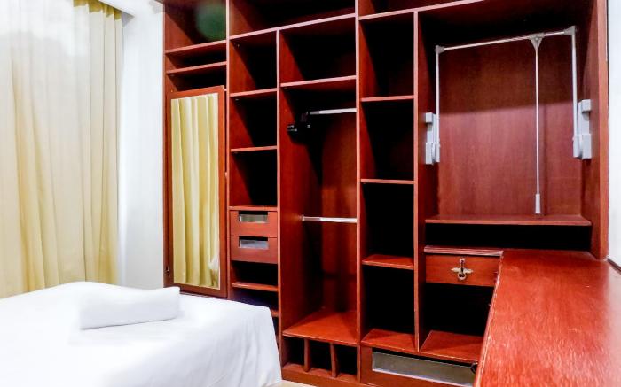 Spacious High Floor 2BR Taman Beverly By Travelio