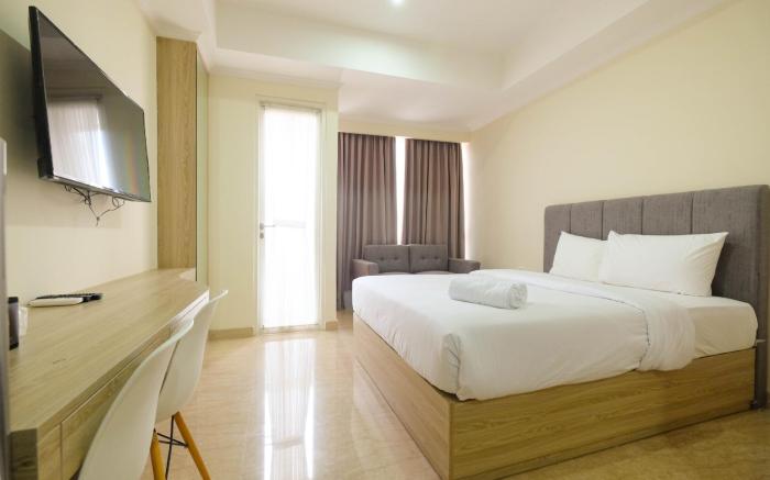 Comfy Studio City View at Menteng Park By Travelio