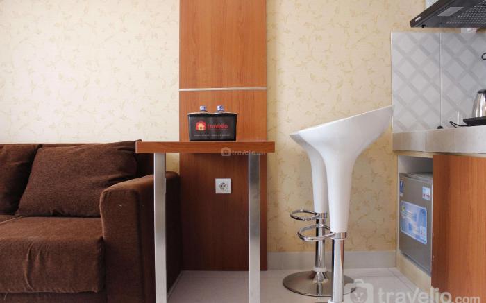 Cozy 2BR @ Mekarwangi Square Cibaduyut By Travelio