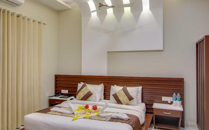 Maulik Mansion Resort