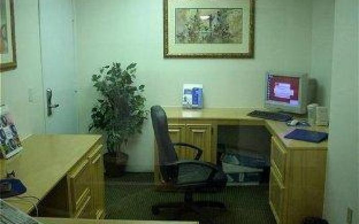 Holiday Inn Express Hotel & Suites Columbus By IHG