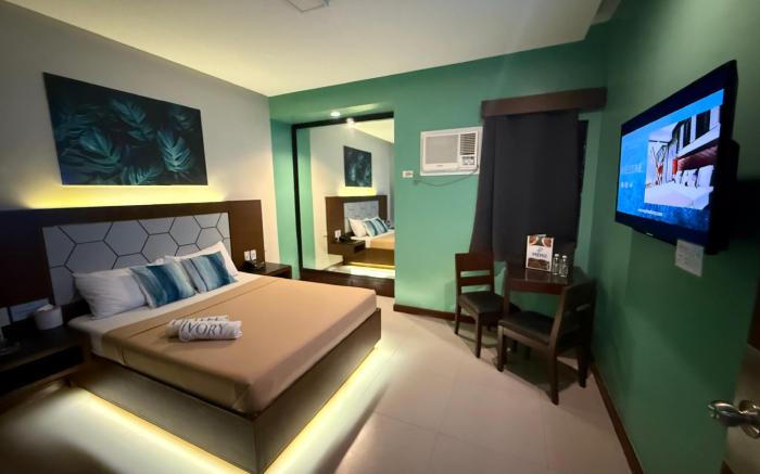 Hotel Ivory