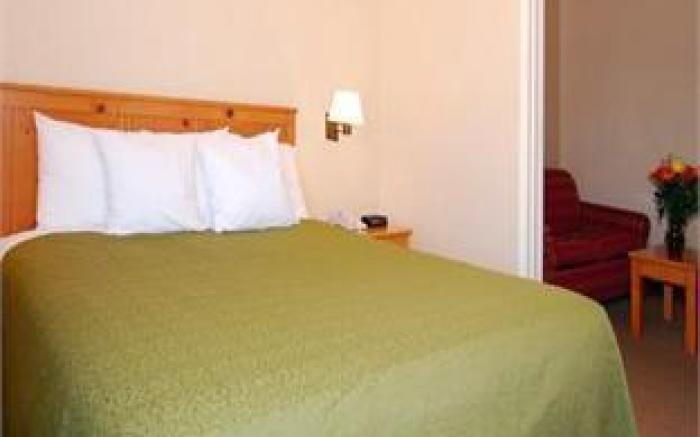Best Western PLUS Fresno Inn
