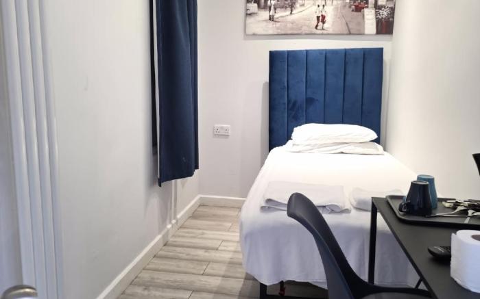 Golders Park Hotel
