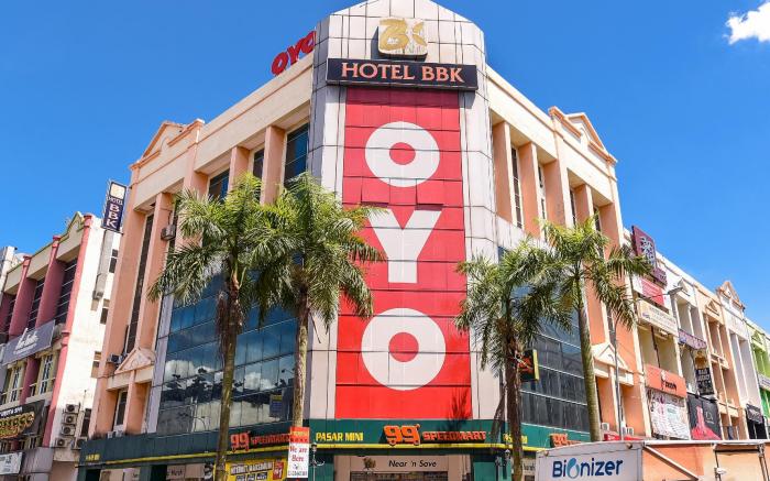 Super OYO 1219 Hotel Bbk