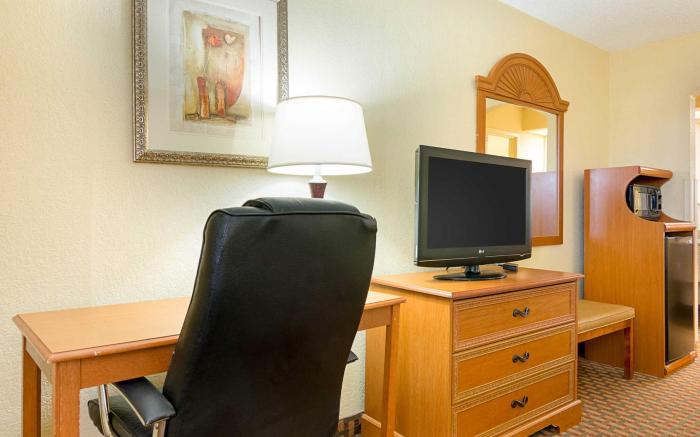Quality Inn near Casinos and Convention Center