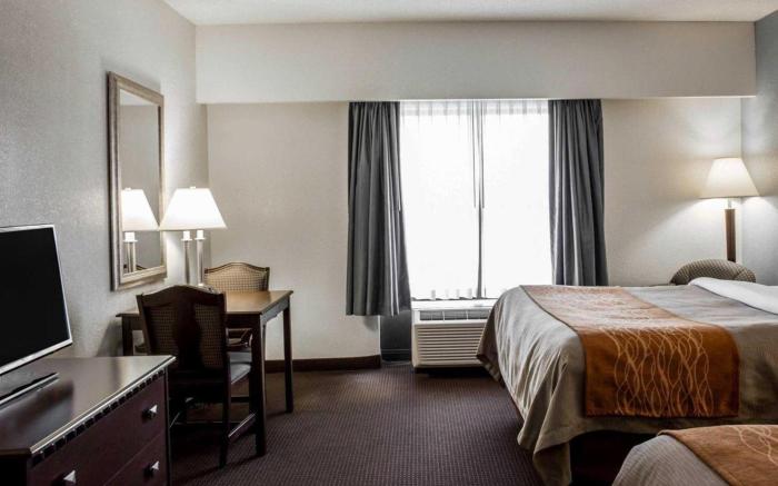 Comfort Inn & Suites Lumberton Central I-95