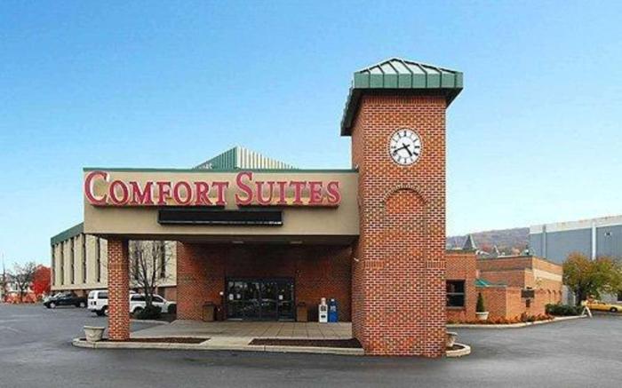 Comfort Suites Bethlehem Near Lehigh University and LVI Airport