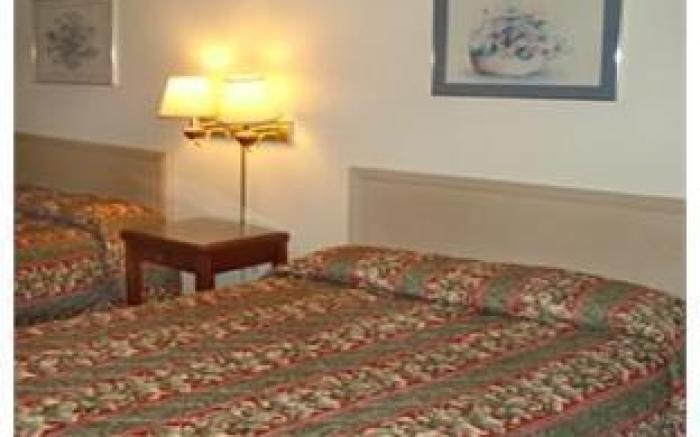 Travelers INN