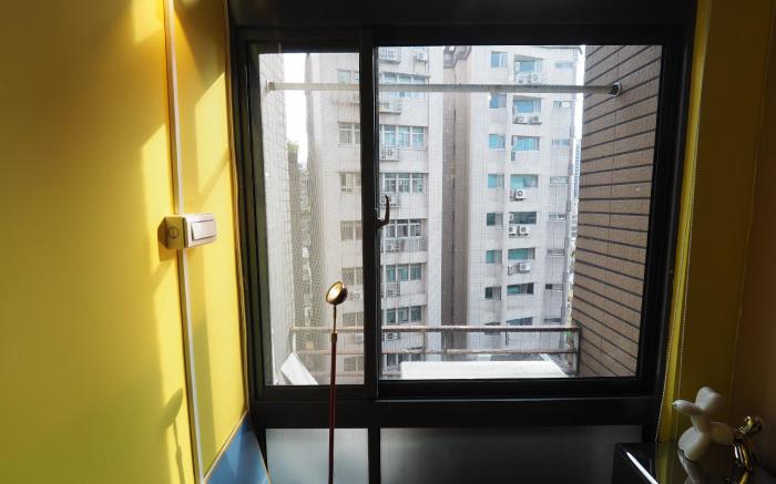 Modern comfort 在台北的家(東1001)