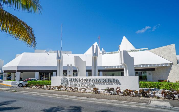 Sunset Marina Resort and Yacht Club - All Inclusive