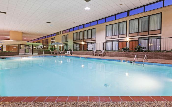 Holiday Inn Express Little Rock-Airport By IHG