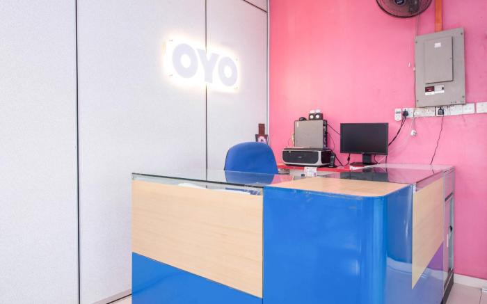 Super OYO 89348 Rg Motel