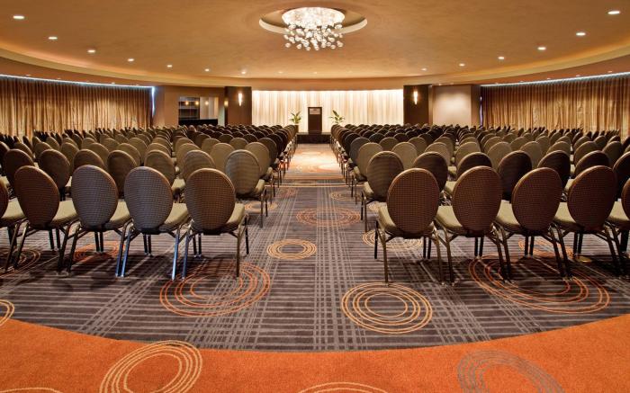 Crowne Plaza Hotel Kansas City Downtown By IHG