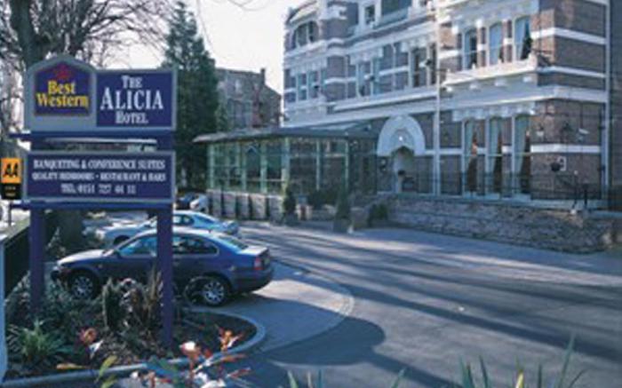 Liverpool Aigburth Sefton Park Hotel By Belvilla