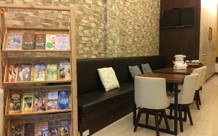 Egg Colony Vacation Home