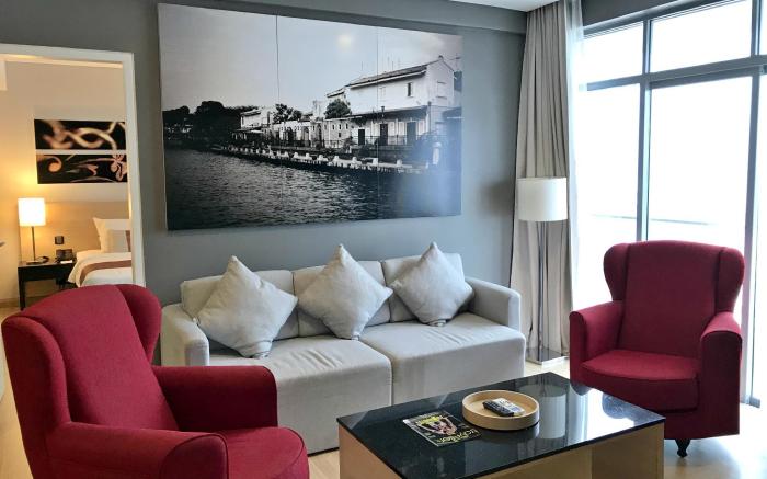 ASIA MELAKA HOTEL managed by The Straits Hotel & Suites