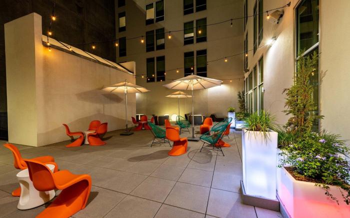 Aloft Savannah Downtown Historic District
