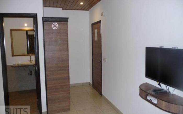 Mist n Meadows Resort