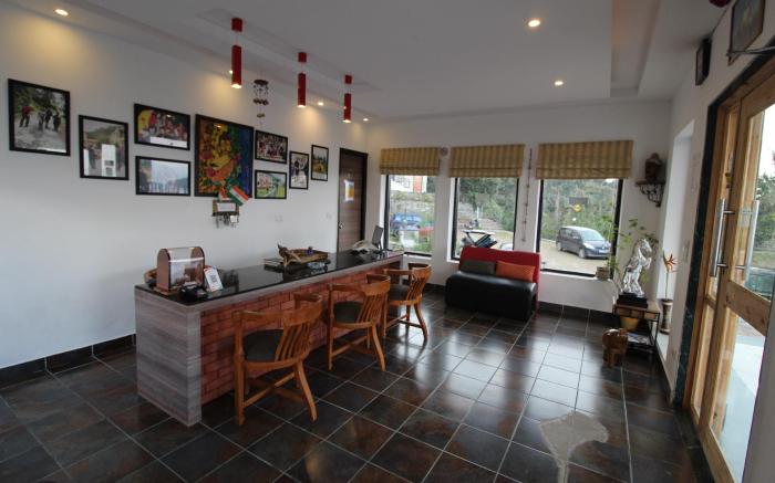 Mist n Meadows Resort