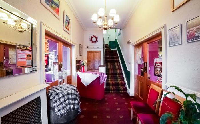 OYO Glenpark Hotel, Ayr Central