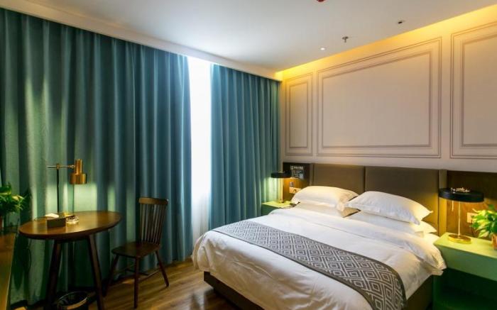 GME Bozhou Qiaocheng District Jian'an Road Railway Station Hotel