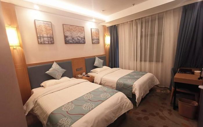 GreenTree Inn Guiyang Wudang District High-speed Railway East Station