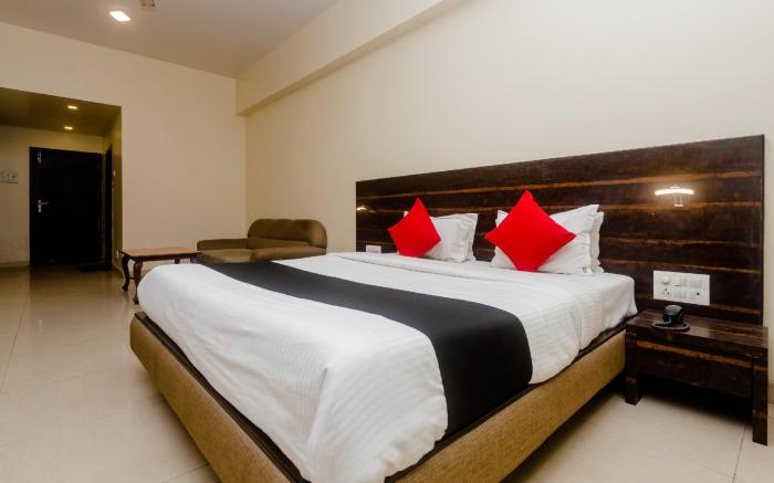 Hotel O Sai Plaza