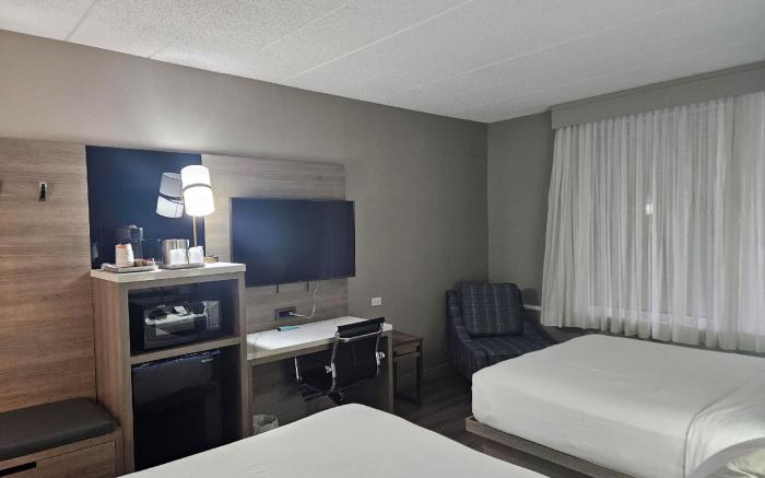 Radisson Hotel Montreal Airport