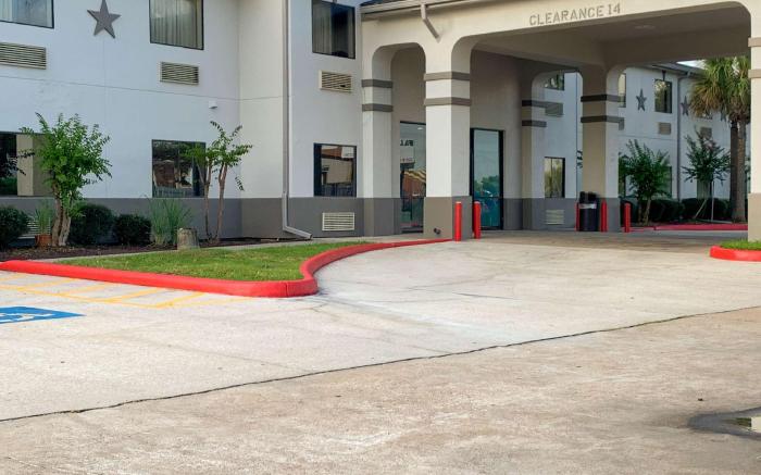 Motel 6 Houston, TX – Hwy 249 and Fallbrook