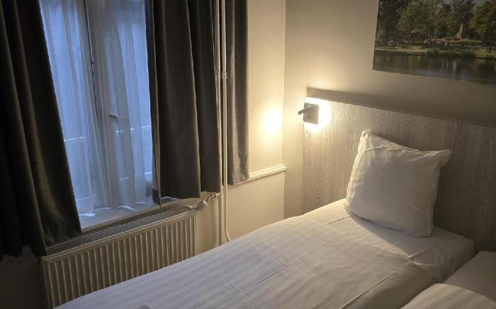 Hotel Crown