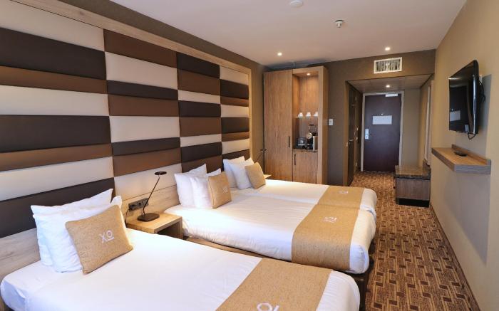 XO Hotels Blue Tower