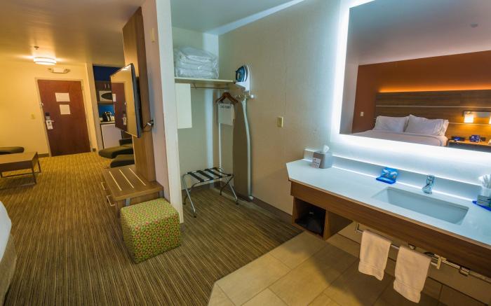 Holiday Inn Express Hotel & Suites Pasco-TriCities By IHG