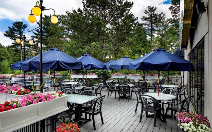 DoubleTree by Hilton Nashua