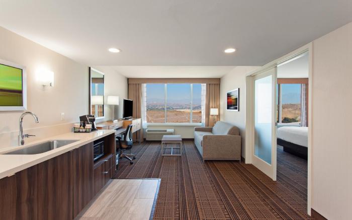 Holiday Inn Diamond Bar By IHG
