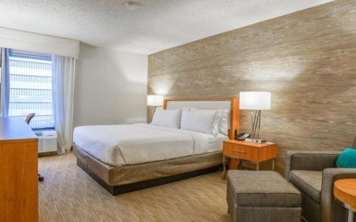 Sleep Inn & Suites