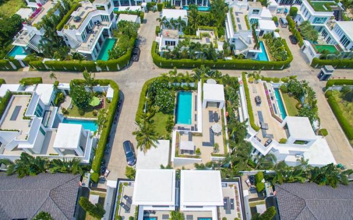 PRESIDENT Pool Villa Pattaya 4 Bedroom 