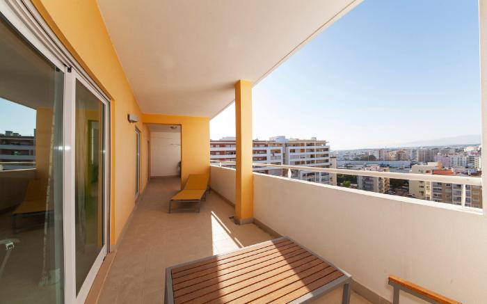 B44 - Alto do Quintao Central Apartment