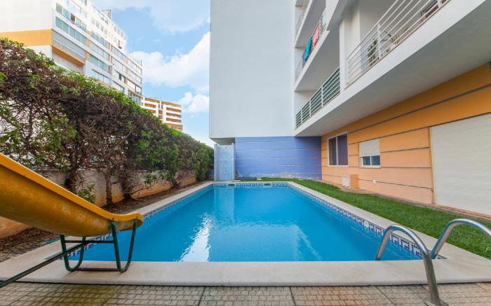 B44 - Alto do Quintao Central Apartment