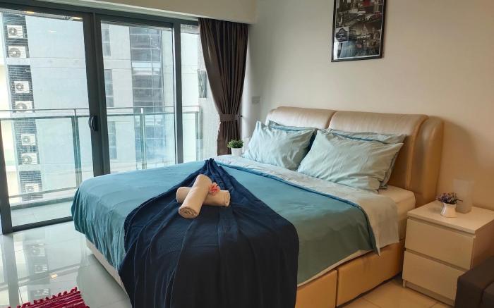 MERCU SUMMER SUITE BY ANNIE HOMES
