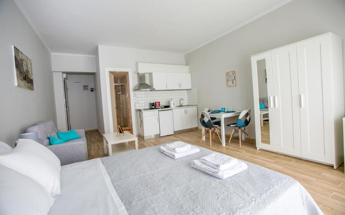 Raise Comfy studio in the heart of Athens