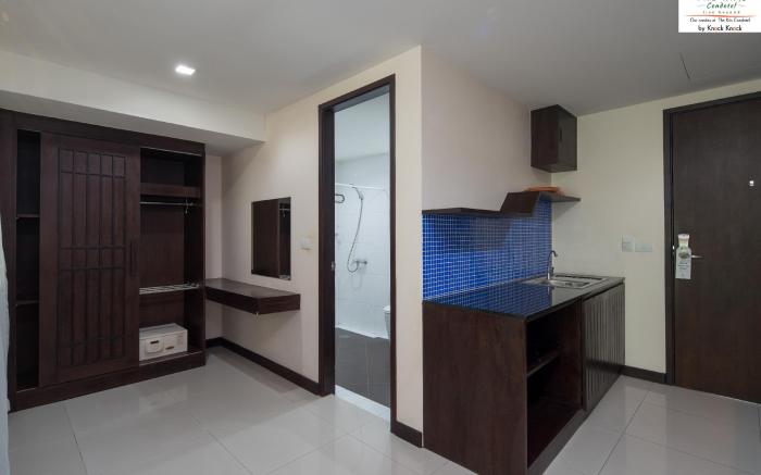 SWEET STUDIO DELUXE, good location, ROOFTOP pool