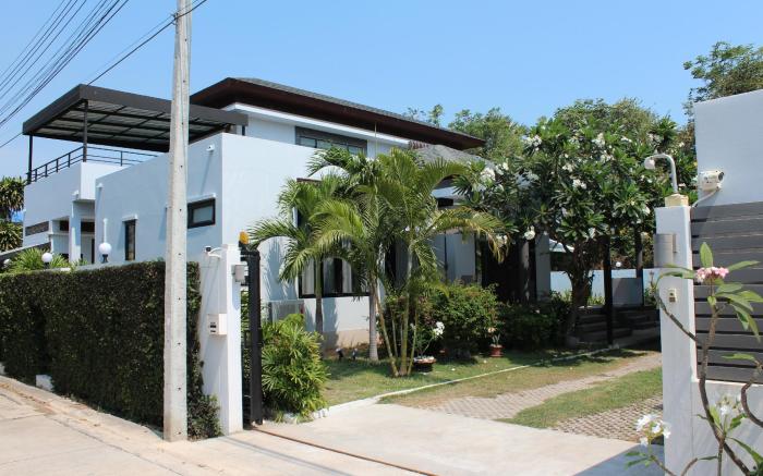 Grand Pudpichaya - Elegant privacy is guaranteed.